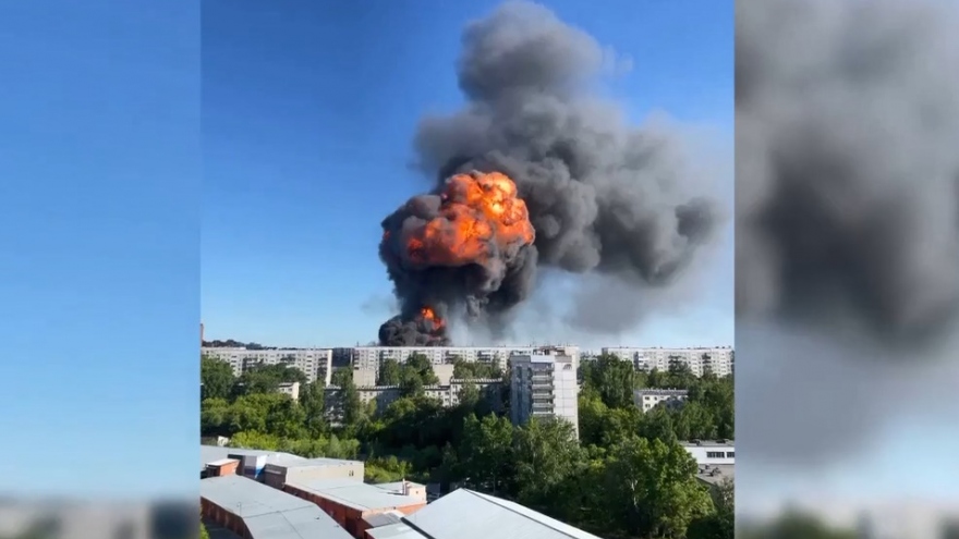 Kinh hoàng vụ nổ tại trạm xăng ở Siberia (Nga) khiến nhiều người bị thương